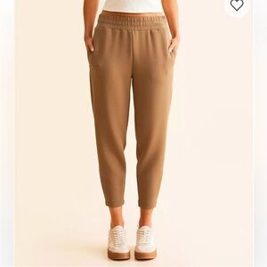 Varley Double-soft slim Jogger Pants with back pockets small goldenrod